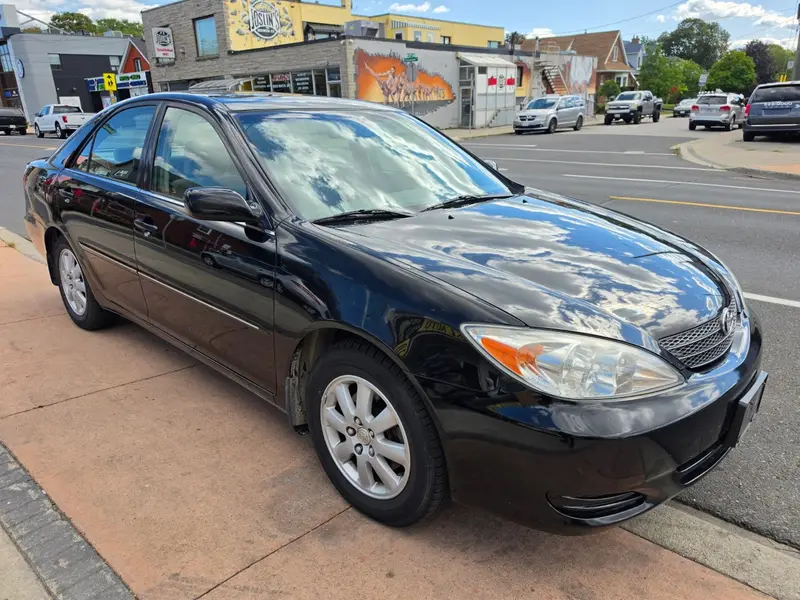 2003 Toyota Camry photo 1