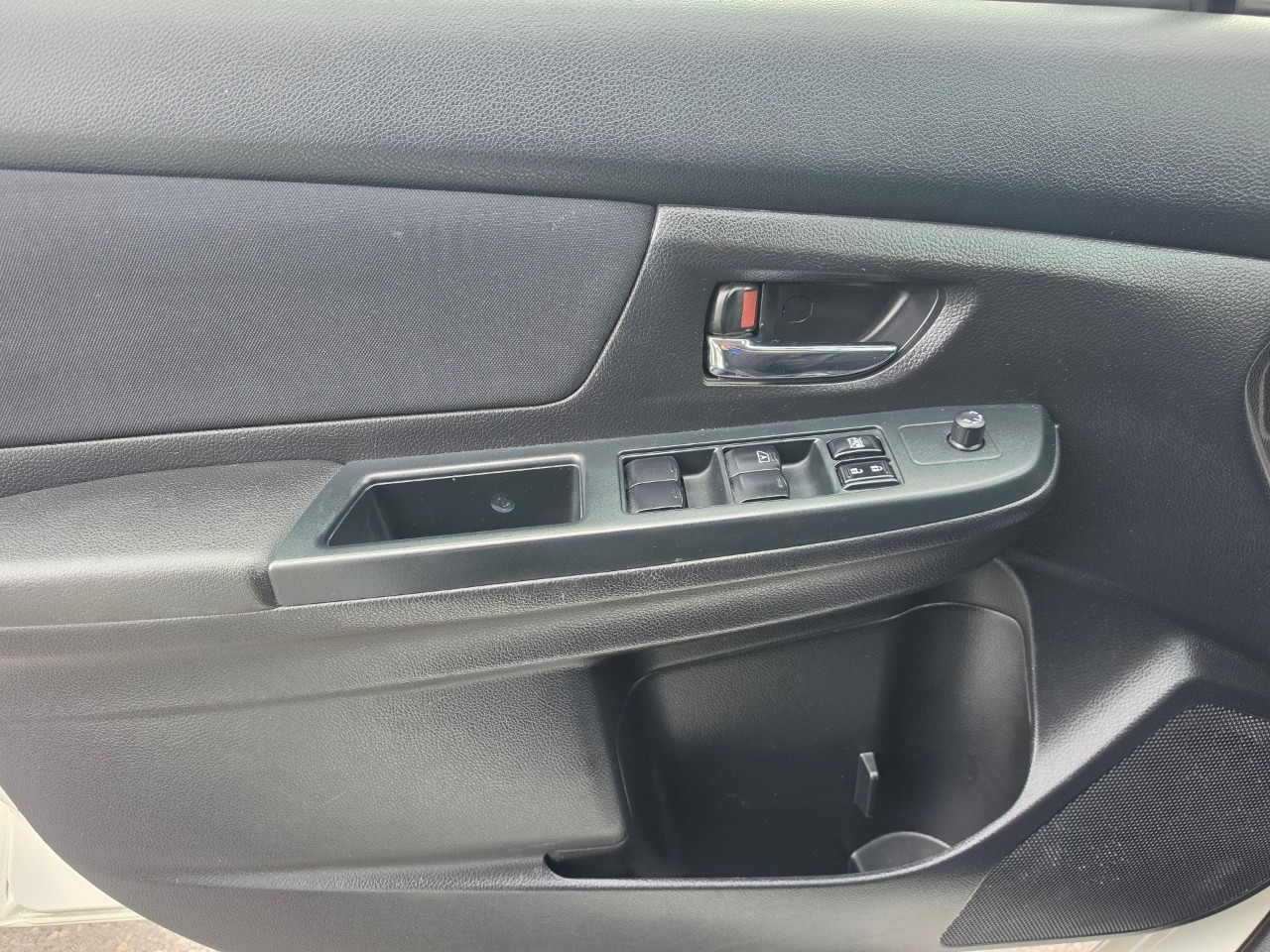 2014 Subaru XV Crosstrek photo 19
