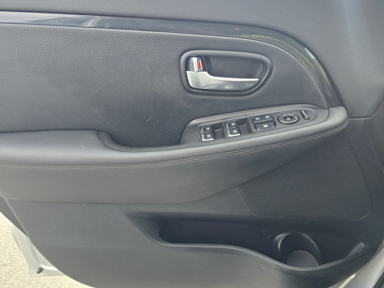2014 Kia Rondo photo 20