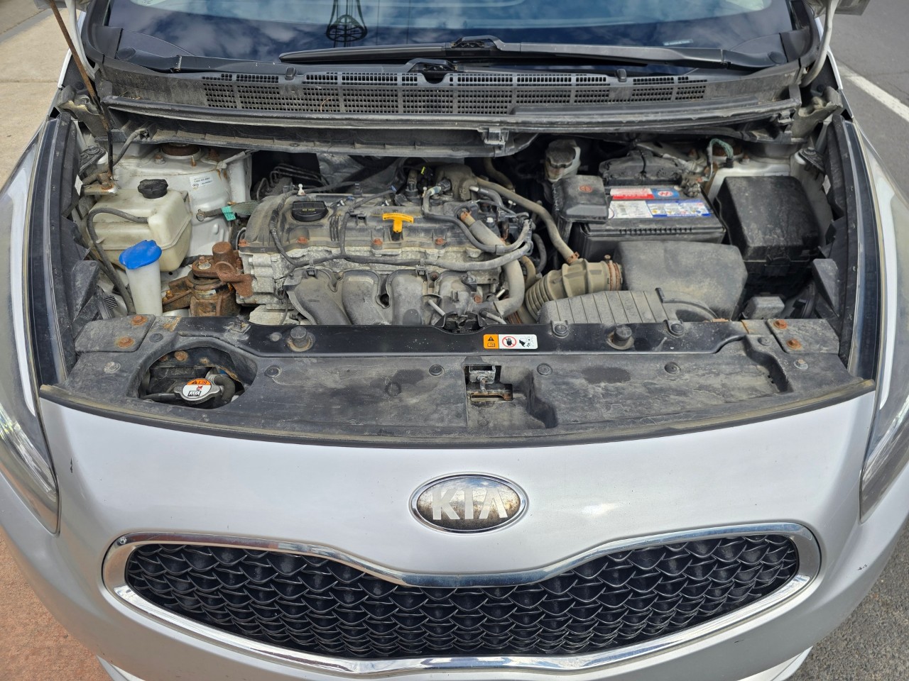 2014 Kia Rondo photo 21