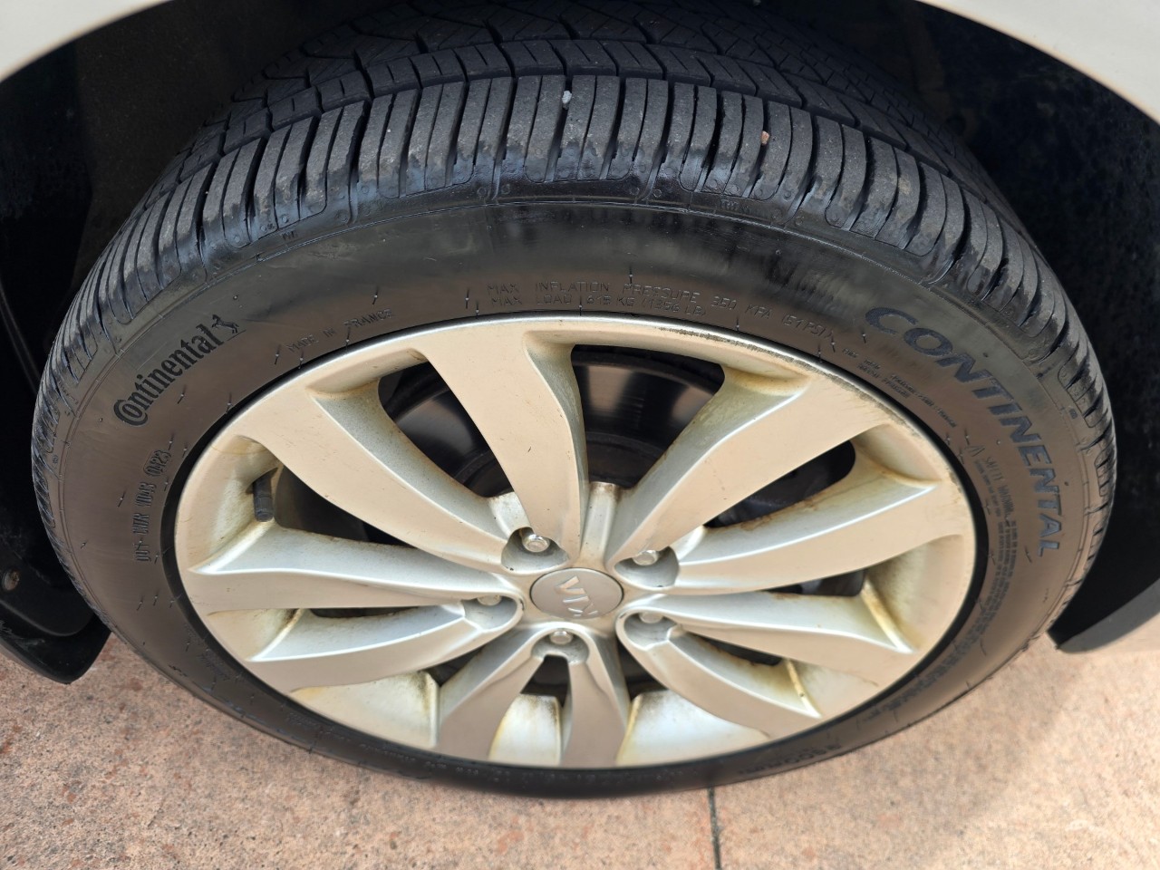 2014 Kia Rondo photo 22