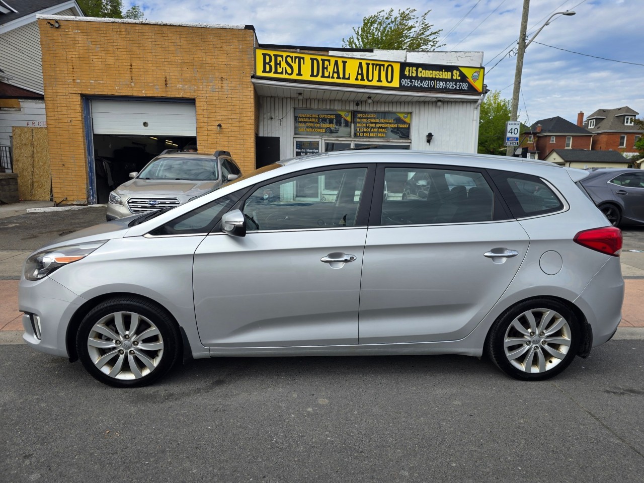 2014 Kia Rondo photo 4
