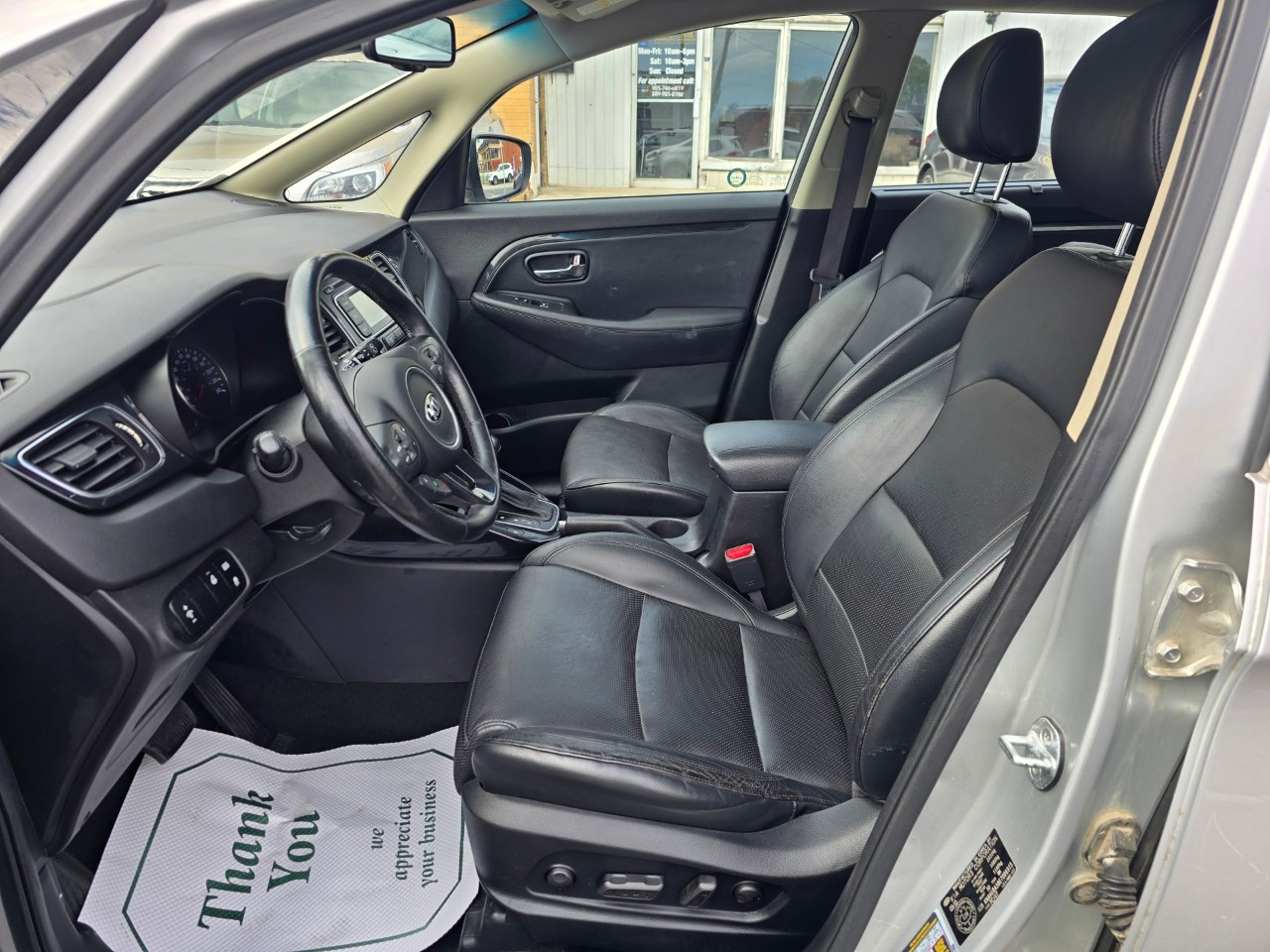 2014 Kia Rondo photo 9