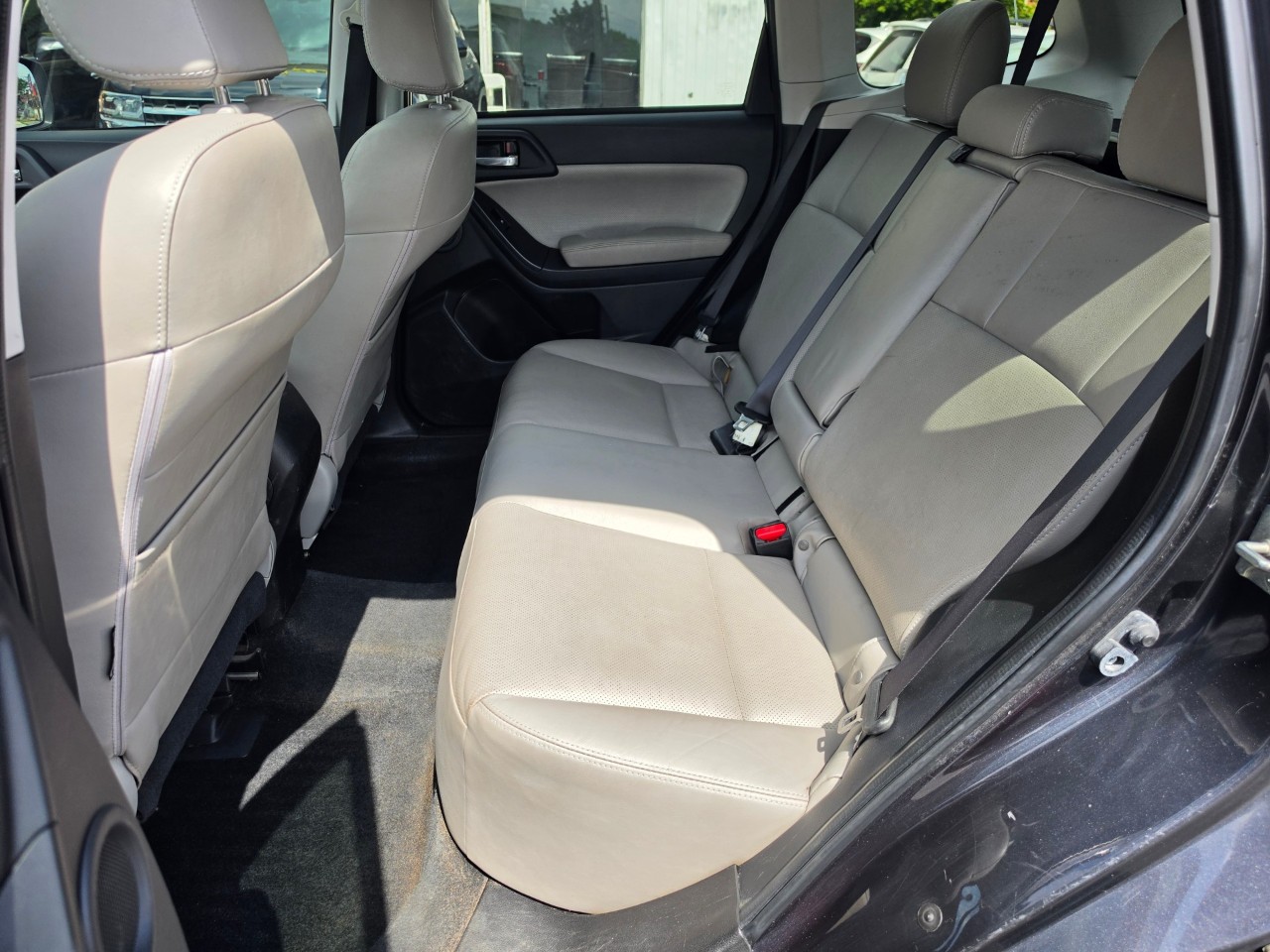 2015 Subaru Forester photo 13