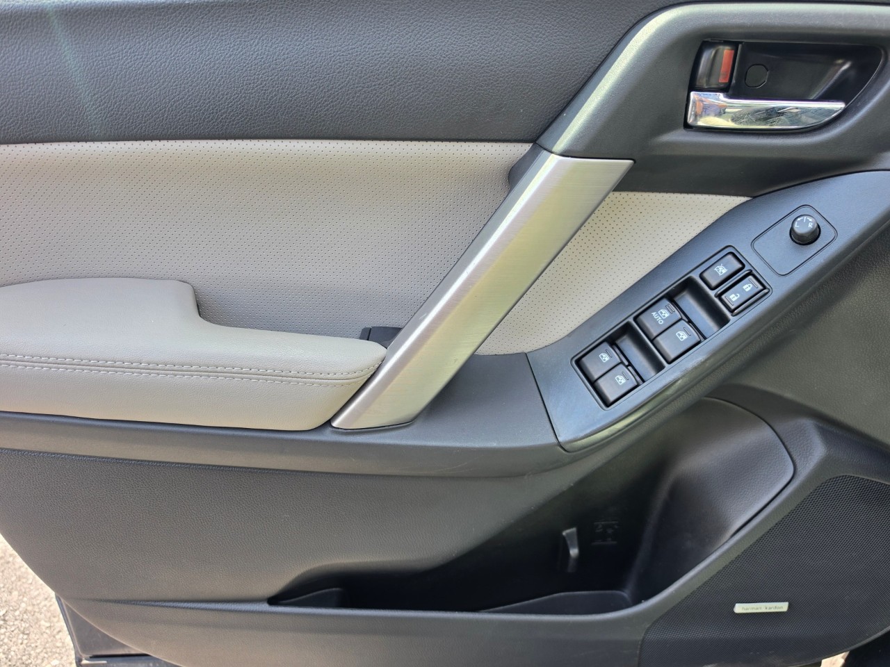 2015 Subaru Forester photo 20
