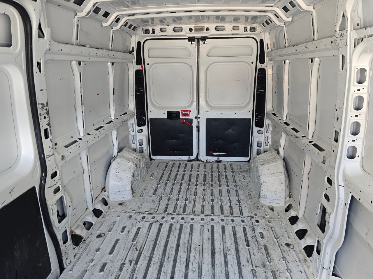 2018 Ram ProMaster Cargo Van photo 17