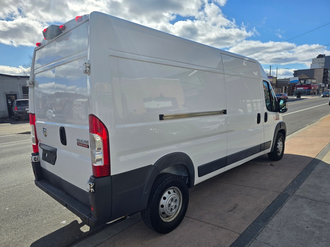 2018 Ram ProMaster Cargo Van photo 7