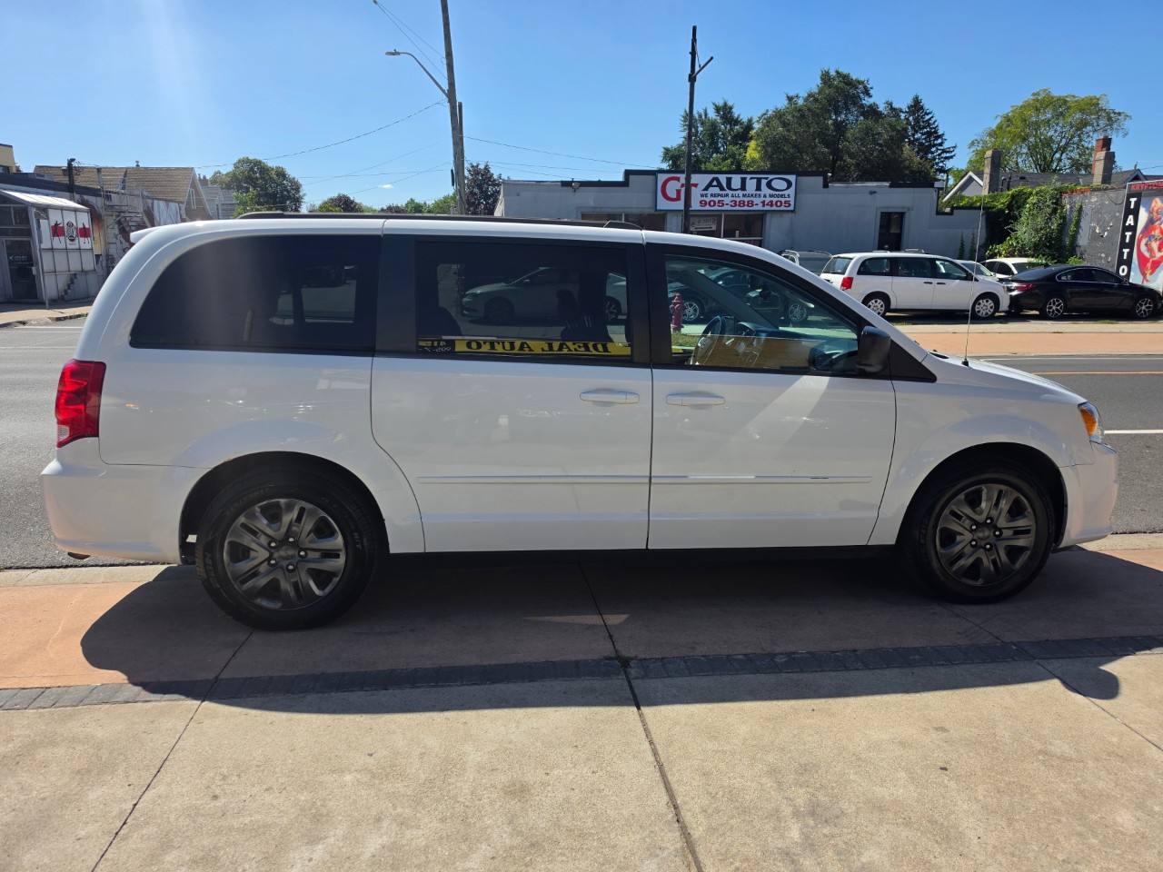 2017 Dodge Grand Caravan photo 8
