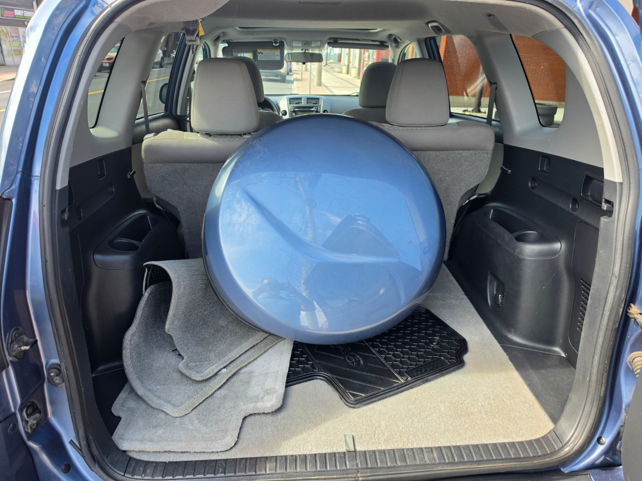 2012 Toyota RAV4 photo 15