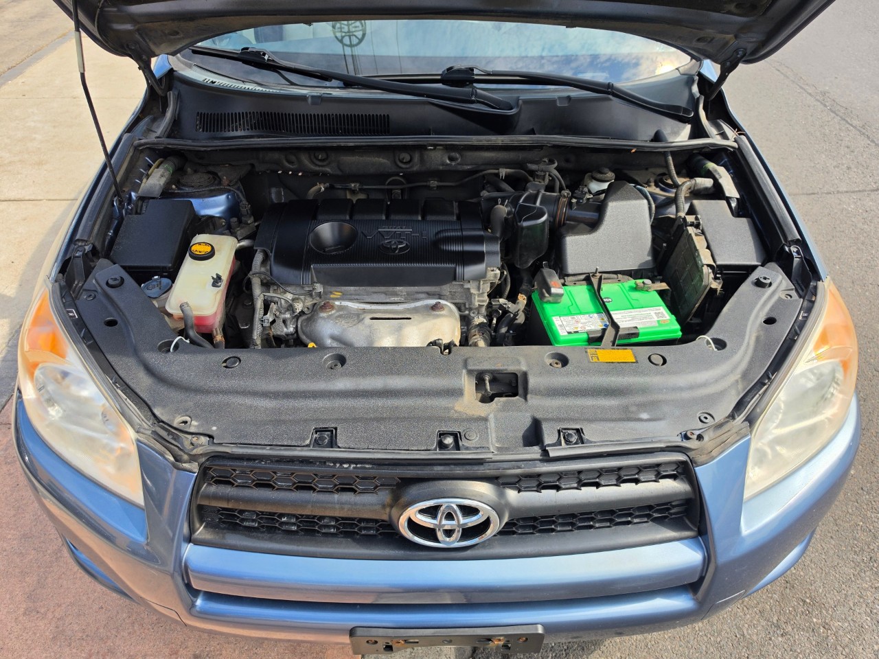 2012 Toyota RAV4 photo 21