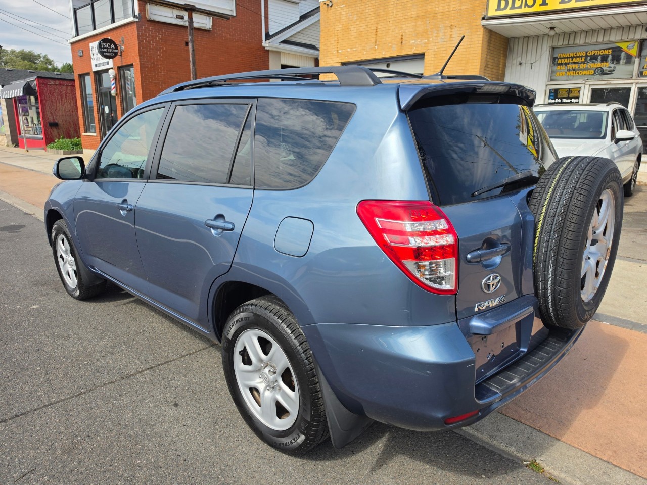 2012 Toyota RAV4 photo 5