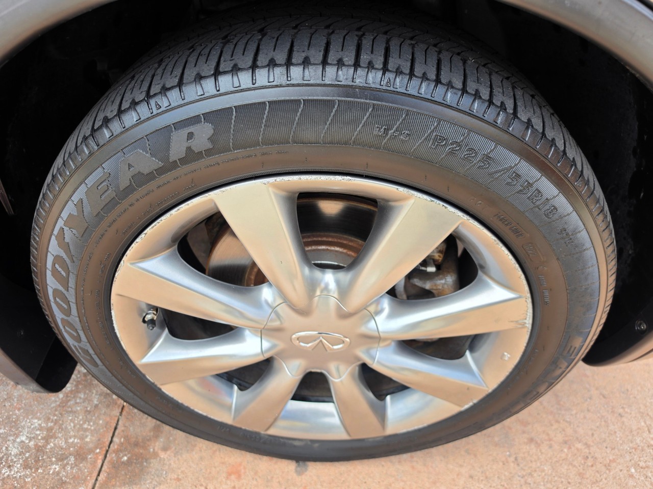 2014 INFINITI QX50 photo 24