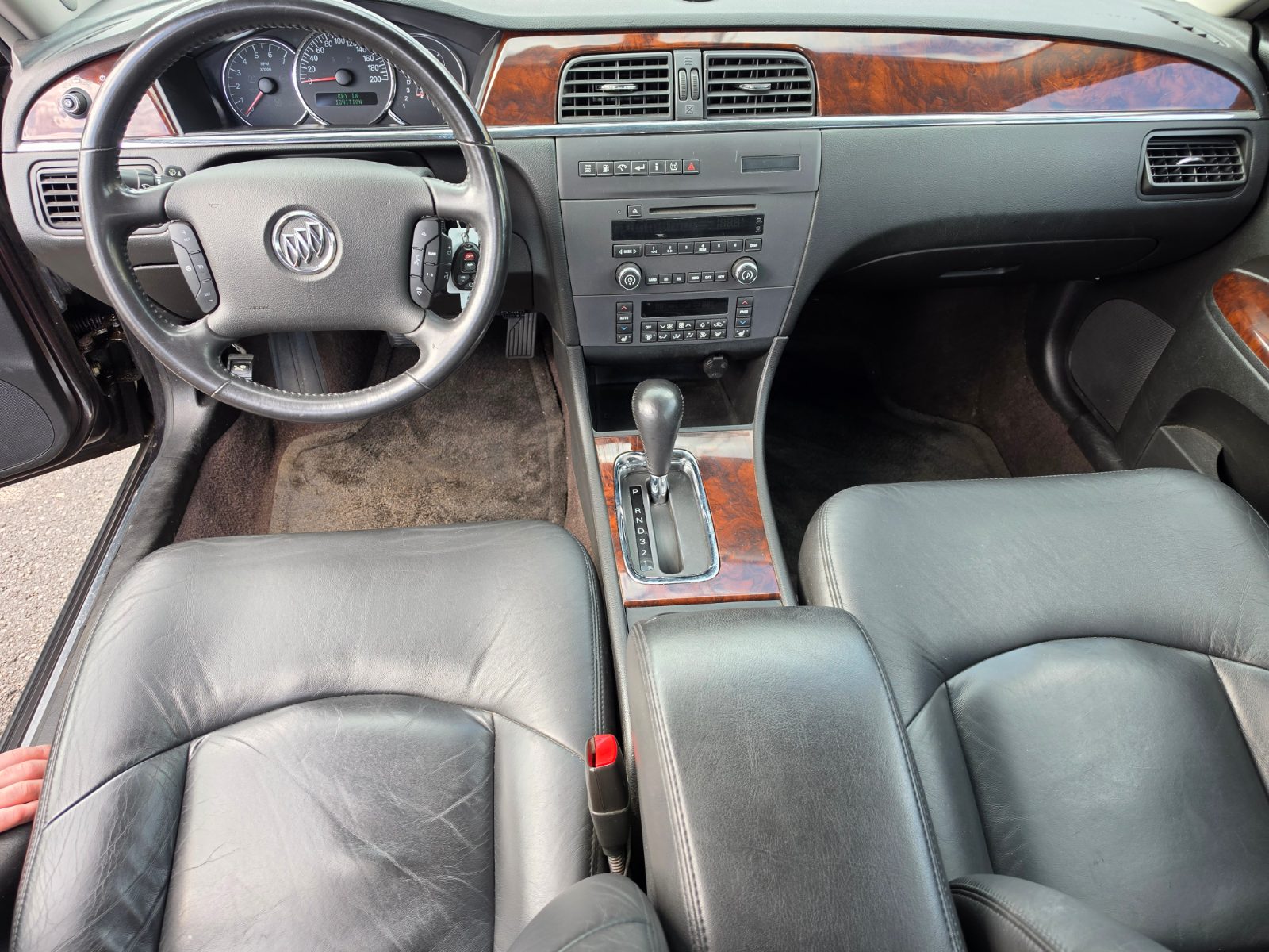 2009 Buick Allure photo 11